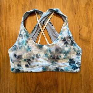 Lululemon Light Support Nulu Yoga Bra